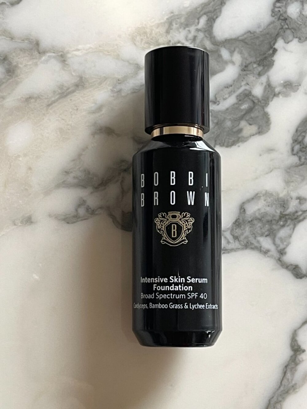 Bobbi Brown Intensive Skin Serum Foundation SPF 40- Warm Ivory W-26